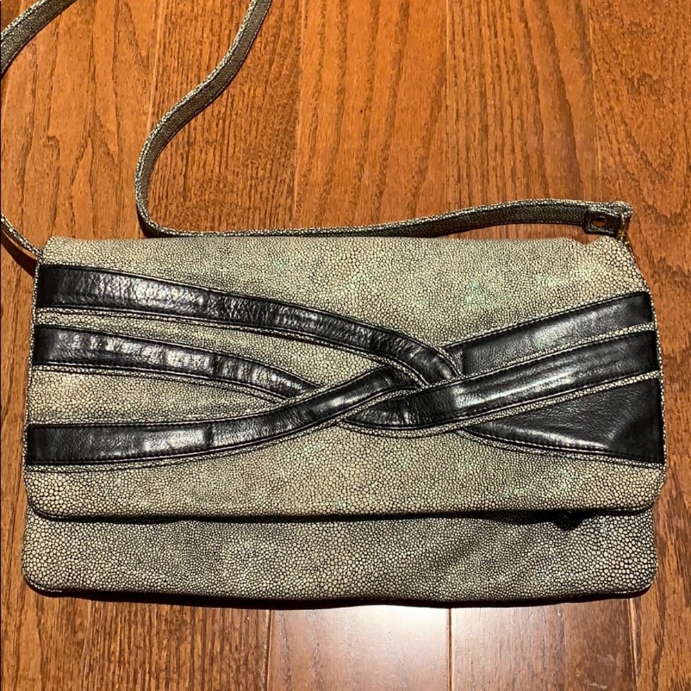 GUC Bryna Nicole clutch/crossbody bag